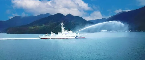 舞鶴湾 ブルーフェスタ 巡視艇放水展示