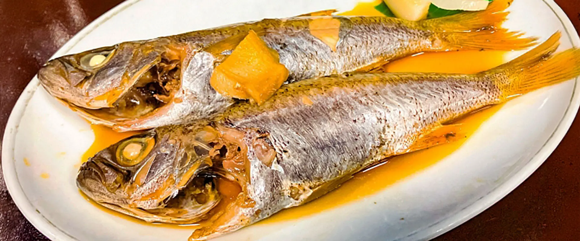 【黄金比】基本の調味料でアジの煮付けが「お店の味」