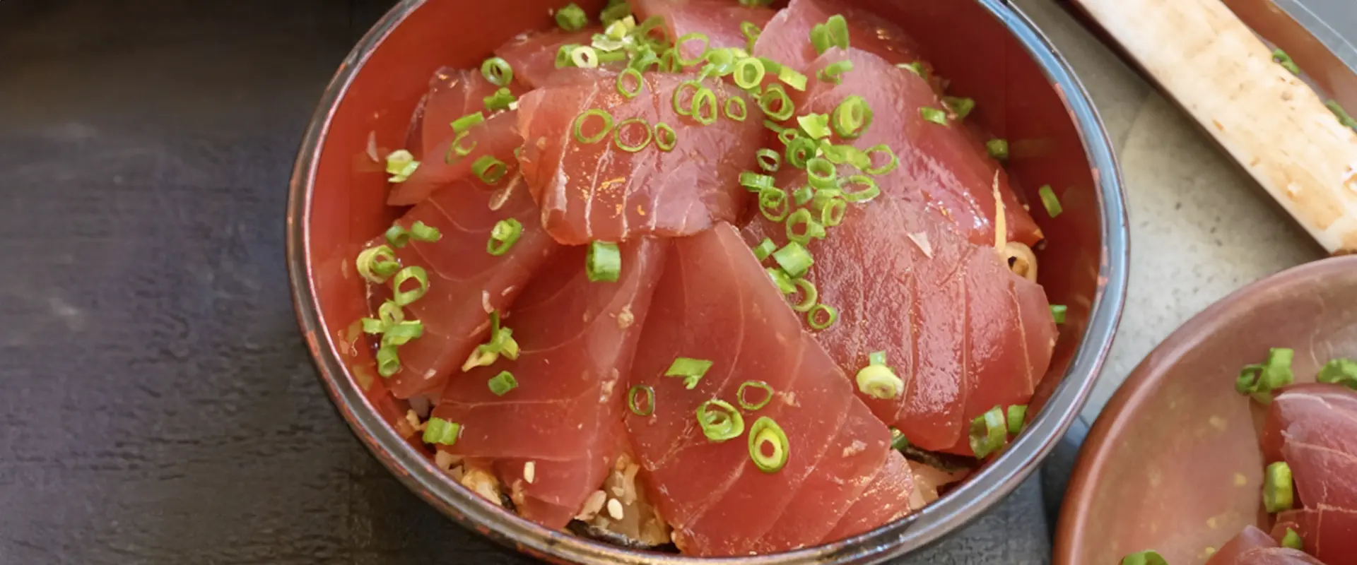 メバチマグロの漬け丼